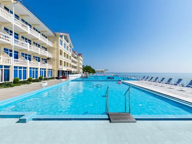 Акваград Отель и СПА (Akvagrad Hotel & SPA), Сочи: Лоо