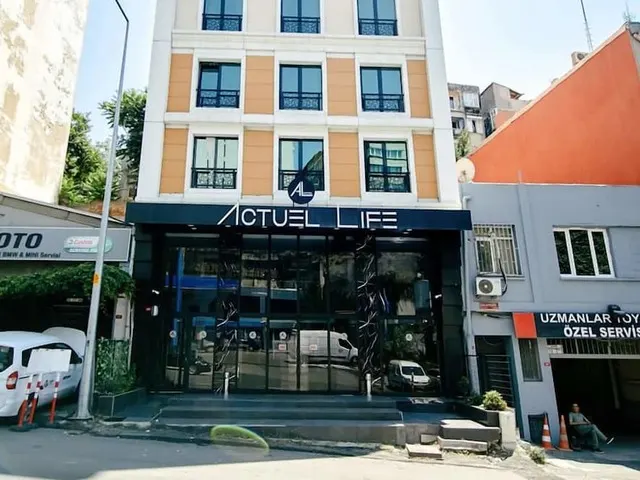 Actuel Life, Стамбул
