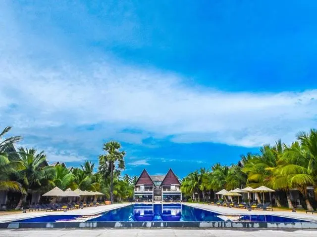 Maalu Maalu Resort & Spa, Пассекудах