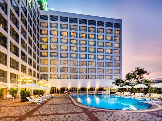 Bangkok Palace, Бангкок