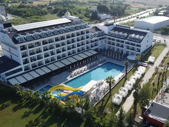 Hane Sun Elite (ex. Noble Palace), Сиде: Чолаклы