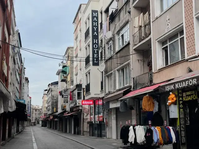 Mahya, Стамбул