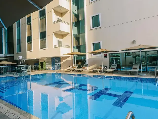 Khalidia Palace Dubai, Дубай