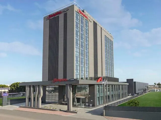 Hampton By Hilton Antalya Airport, Анталья