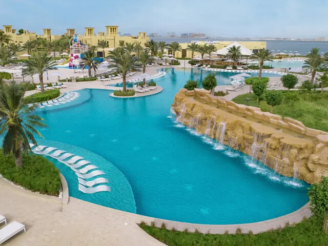 Sofitel Al Hamra Beach Resort (ex. Hilton Al Hamra Beach & Golf Resort), Рас-эль-Хайма