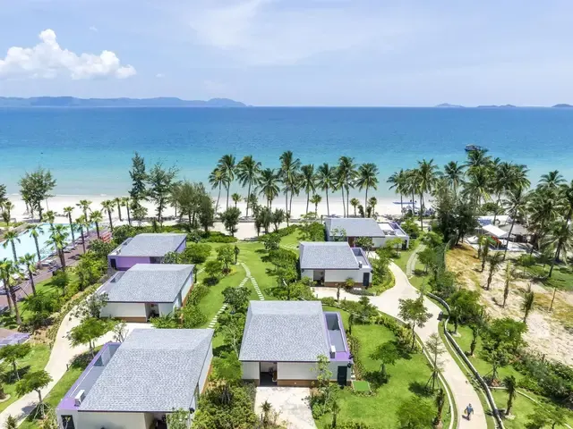 TTC Van Phong Bay Resort, Туй Хоа