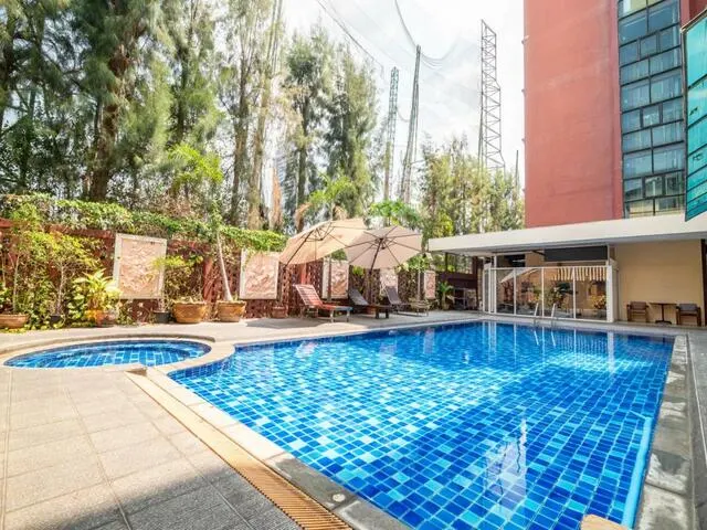 Dancenter Luxury Underwater World (ex. J A Plus; Capital O 408 JA Villa), Паттайя