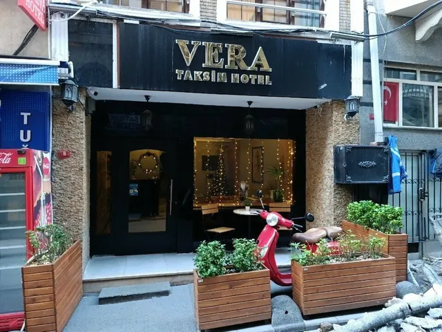 Vera Taksim (ex. Sarajevo; Miracle), Стамбул