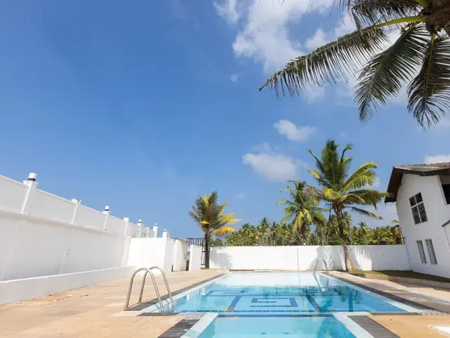 Palazzo Beach Hikkaduwa, Хиккадува