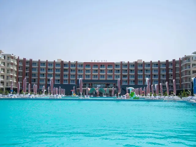 Rewaya Majestic Resort, Хургада