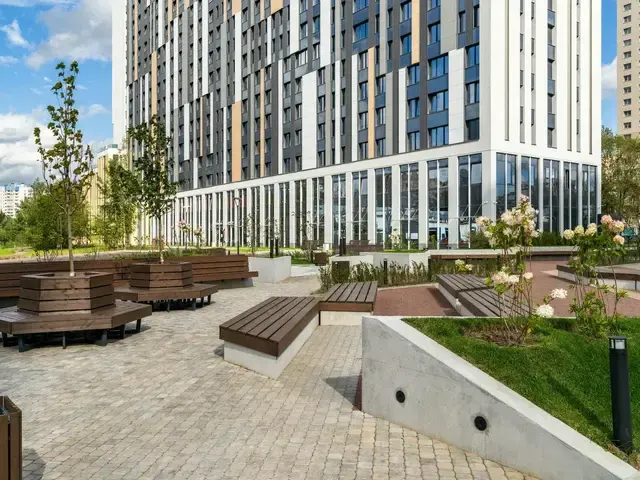Svet (Свет), Санкт-Петербург