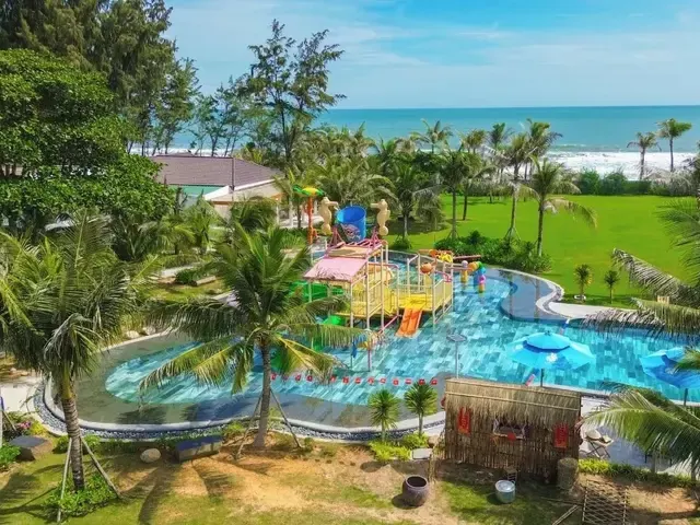 The Vista Beach Resort & Spa, Фантхьет
