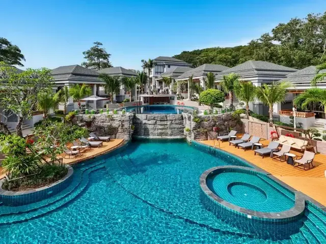 AZ Sunrise Resort & Fitness Club, Пхукет: Банг Тао