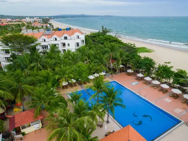 Sea Lion Beach Resort Mui Ne (ex. Dessole Sea Lion Beach Resort Mui Ne; Eden), Фантхьет