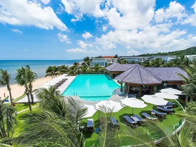 Villa Del Sol Beach Resort & Spa, Фантхьет