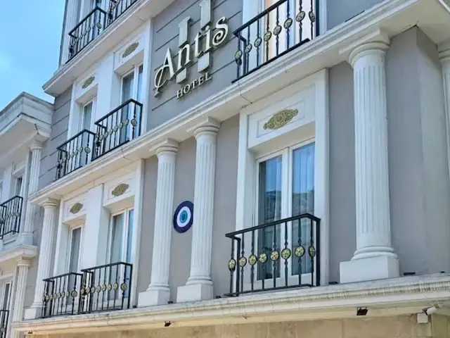 Antis, Стамбул
