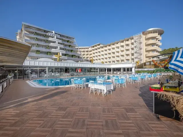 Beach Club Doganay, Аланья