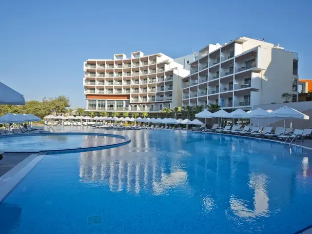 Akra Sorgun Tui Blue Sensatori (ex. Tui Blue Sensatori Barut Sorgun; Club Pacific), Сиде: Соргун