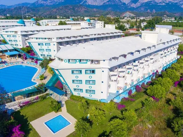 Miarosa Kemer Beach (ex. Daima Resort), Кемер: Кириш
