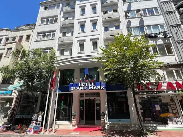Grand Mark, Стамбул