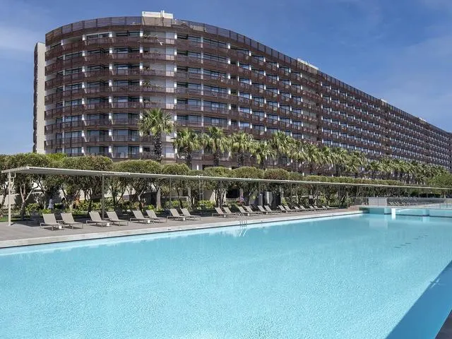 Nirvana Cosmopolitan (ex. Kervansaray Lara Convention Center & Spa), Анталья