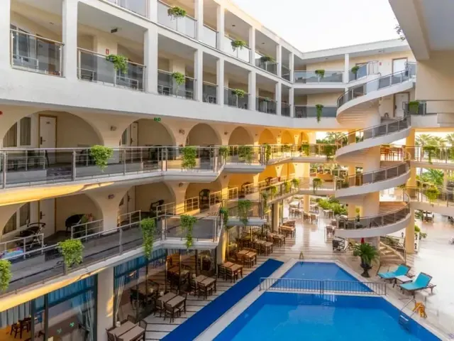 L’ancora Beach (ex. Pegasos), Кемер-Центр