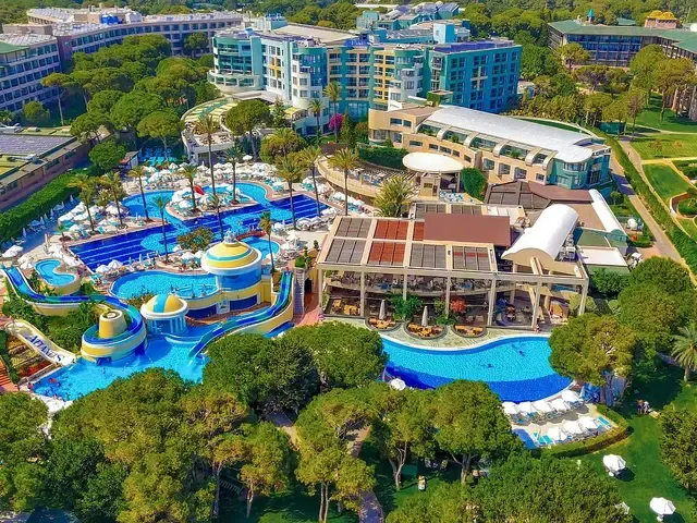 Limak Atlantis De Luxe Hotel & Resort, Белек