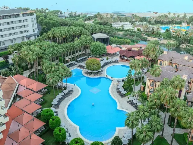 Miramare Queen, Сиде: Кумкой