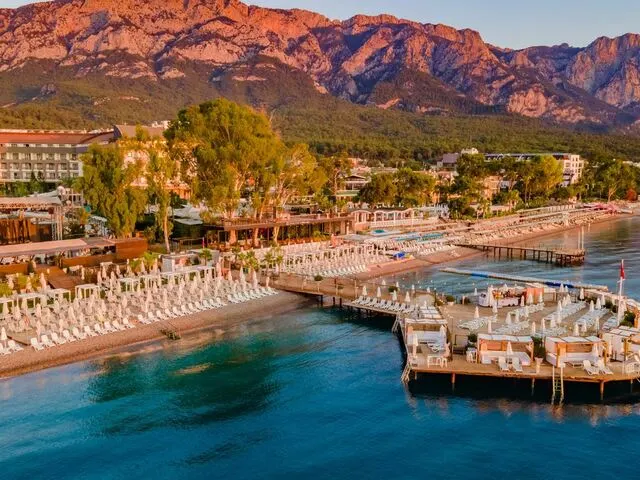DoubleTree By Hilton Antalya-Kemer (ex. Sauce Hotel Kemer; The Maxim Resort), Кемер-Центр