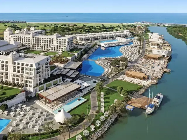 Titanic Deluxe Golf Belek, Белек