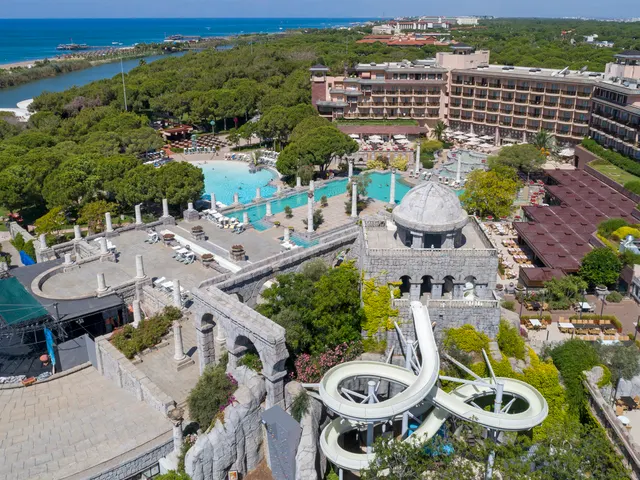 Xanadu Resort, Белек