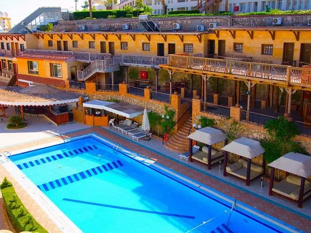 Naama Blue (ex. Falcon Naama Blue; Bay View), Шарм-Эль-Шейх