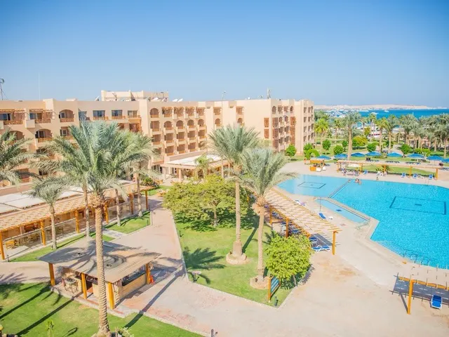 Continental Hurghada (ex. Movenpick Resort Hurghada), Хургада