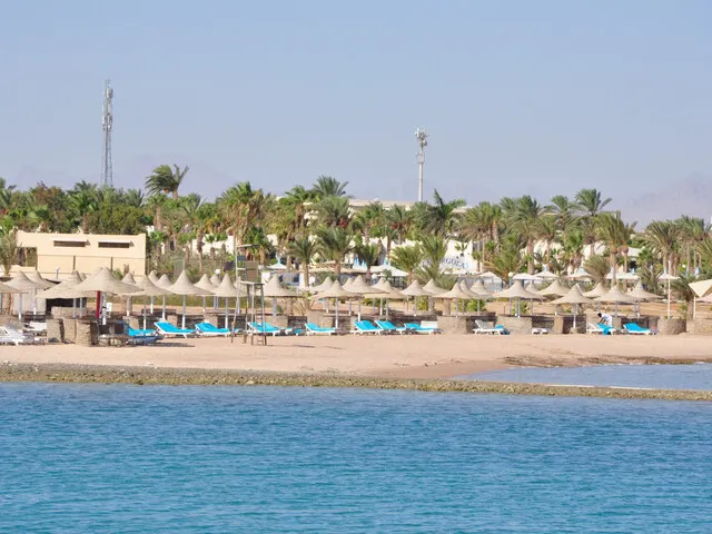 Sunrise Juman Beach Resort (ex. Coral Beach Hurghada; Coral Beach Rotana Resort), Сахль Хашиш