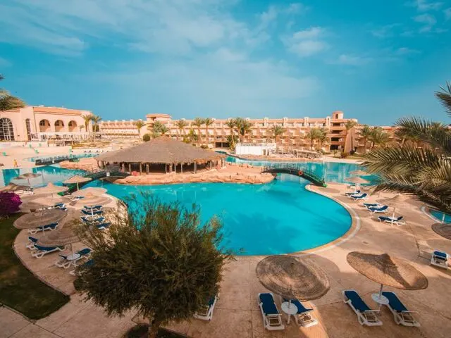 V Grand Resort Sahl Hasheesh (ex. Pyramisa Beach Resort Sahl Hasheesh; Otium Pyramisa Beach Resort), Сахль Хашиш