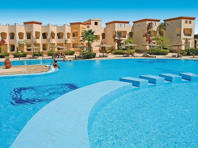 Blue Reef Resort (ex. Blue Reef Red Sea Resort; Eden Village), Марса Алам, Эль Кусейр