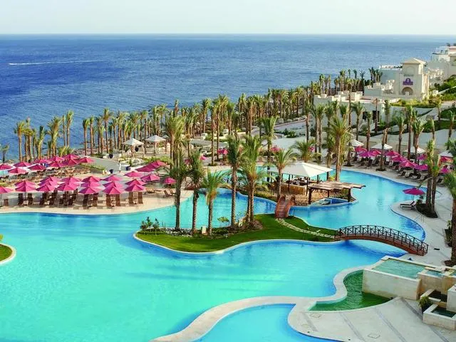 Grand Rotana Resort & Spa, Шарм-Эль-Шейх
