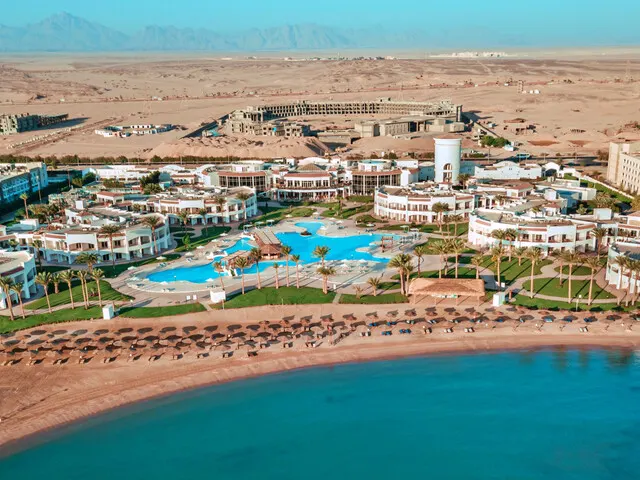 Sunrise Alma Bay Resort (ex. Grand Seas By Sunrise; Protels Grand Seas Resort), Хургада