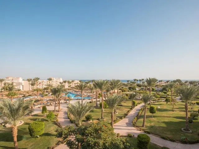 Long Beach Resort (ex. Hilton Long Beach Resort), Хургада