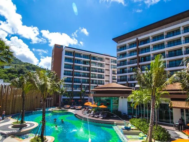 The Beach Heights Resort, Пхукет: Ката