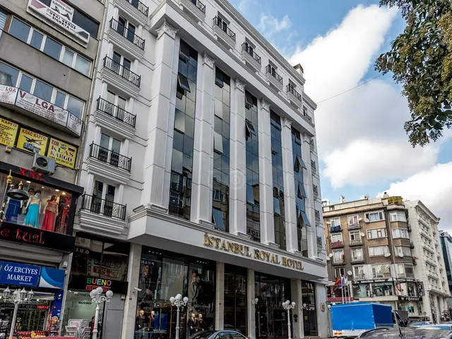Istanbul Royal, Стамбул