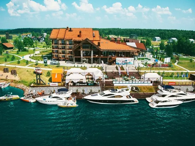 Конаково Ривер Клаб (Konakovo River Klab), Тверь